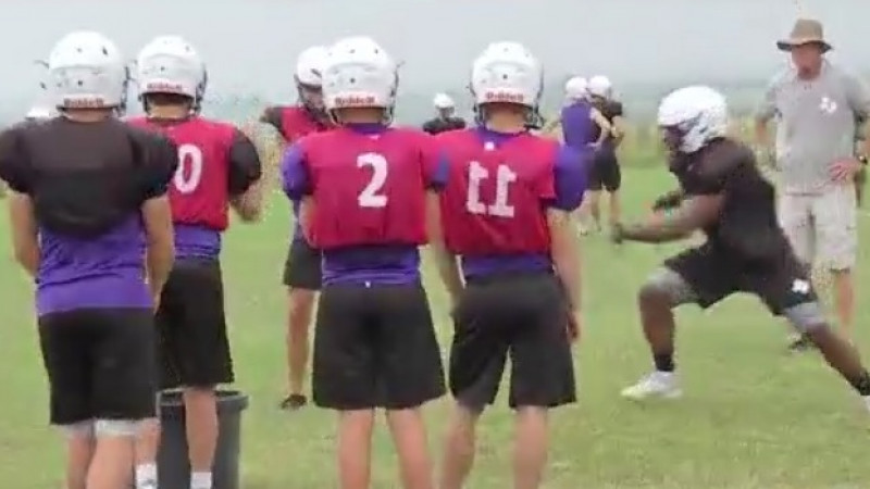 FOX 7 Football Field Trip: Thrall Tigers