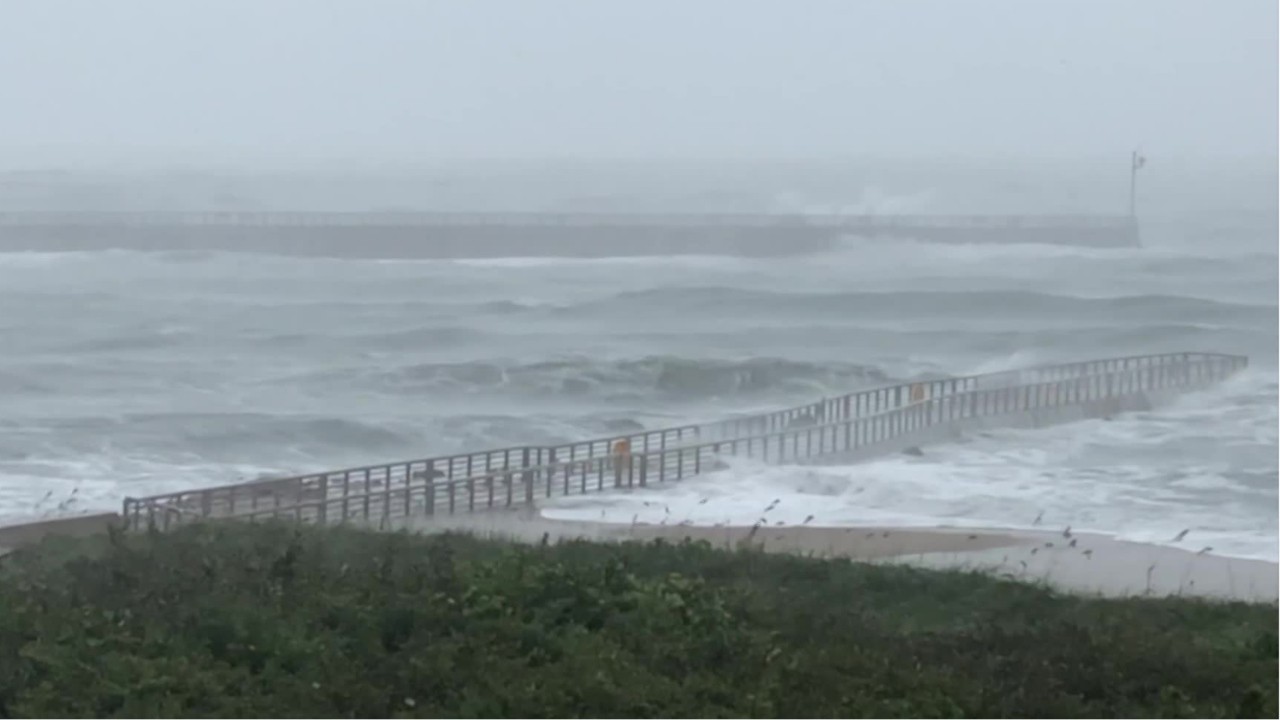 The difference between storm surge watch and warning