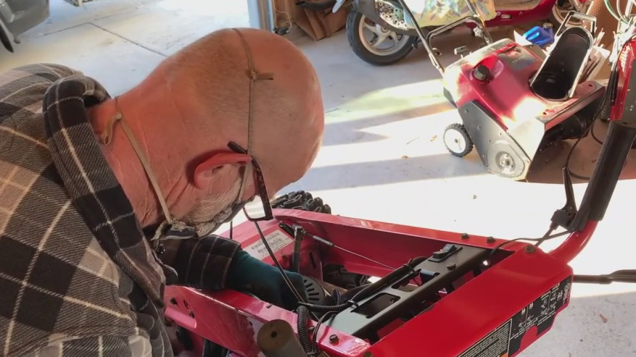 The Snowblower Guy hands out refurbished machines free in Milwaukee