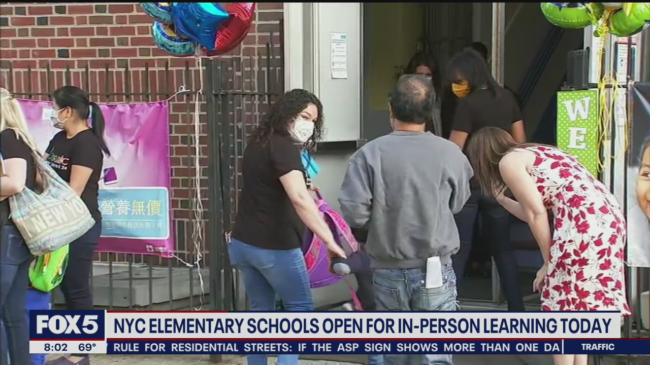 NYC elementary students return