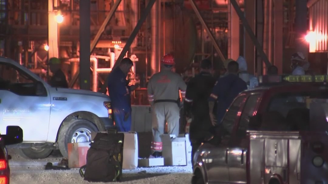Cleanup continues following deadly chemical leak at La Porte facility