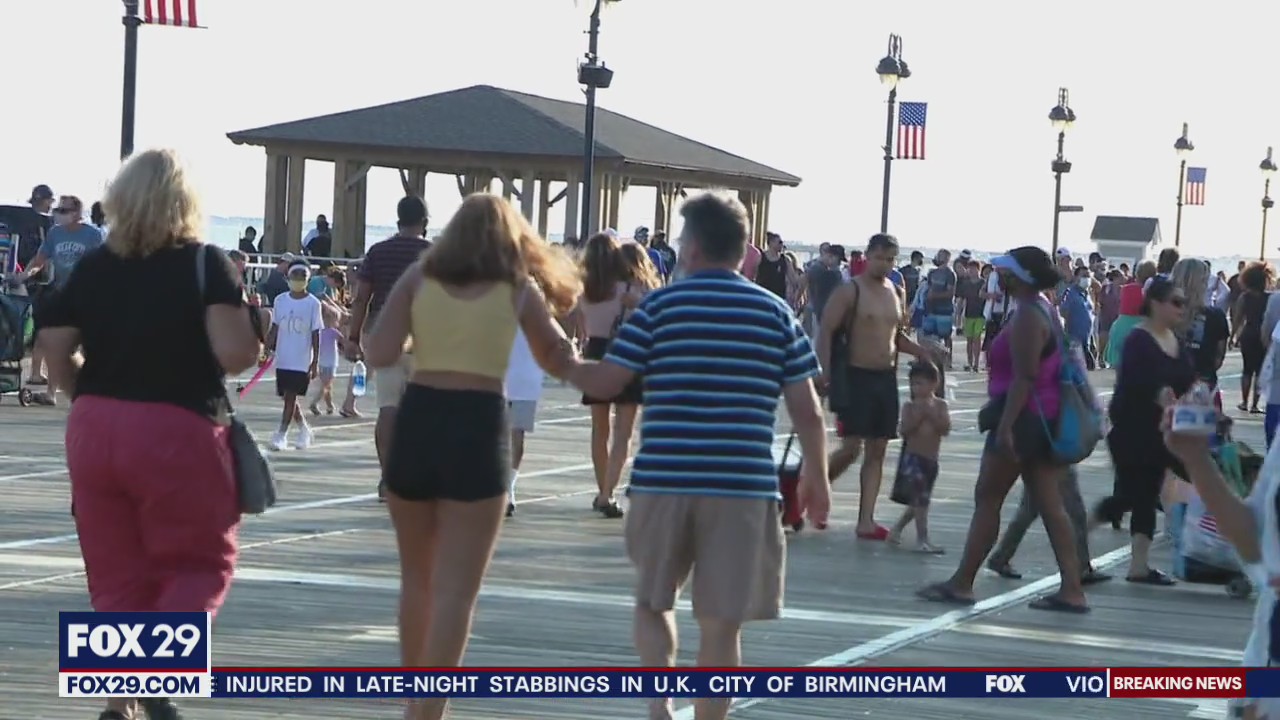 Beachgoers savor last dose of summer on Jersey shore amid pandemic