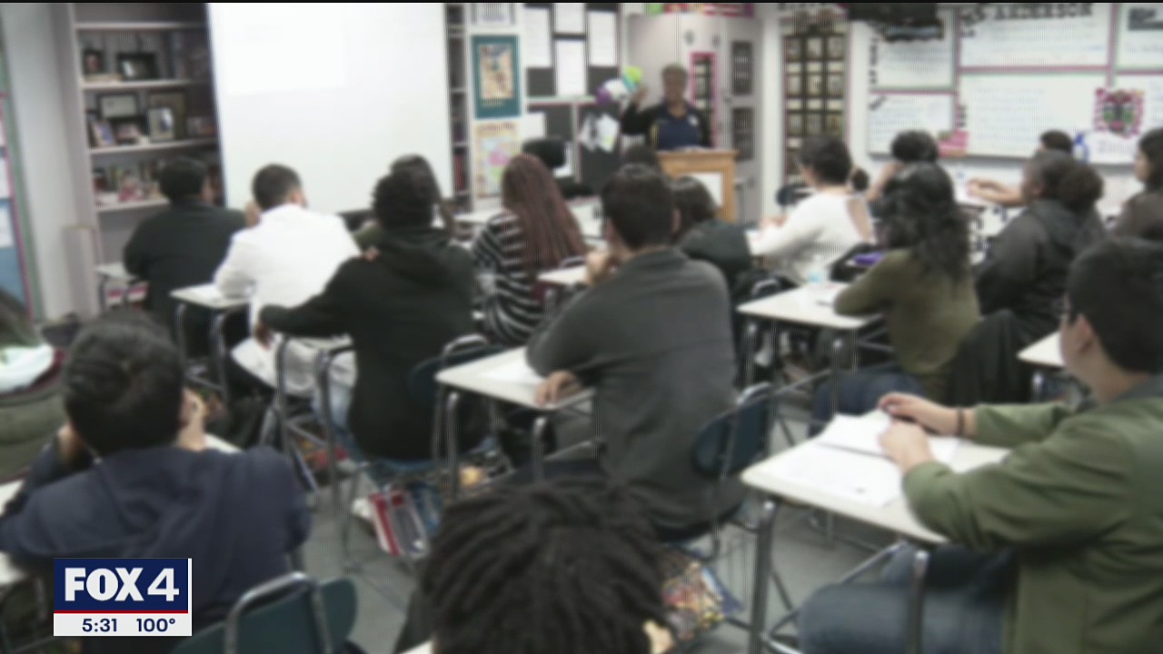 Medical experts weigh in on whether or not to send kids back to school in the fall