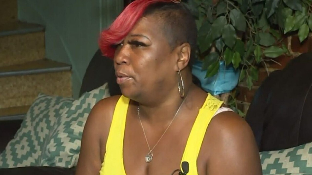 Mom of 6 reportedly feeds hungry kids in her neighborhood