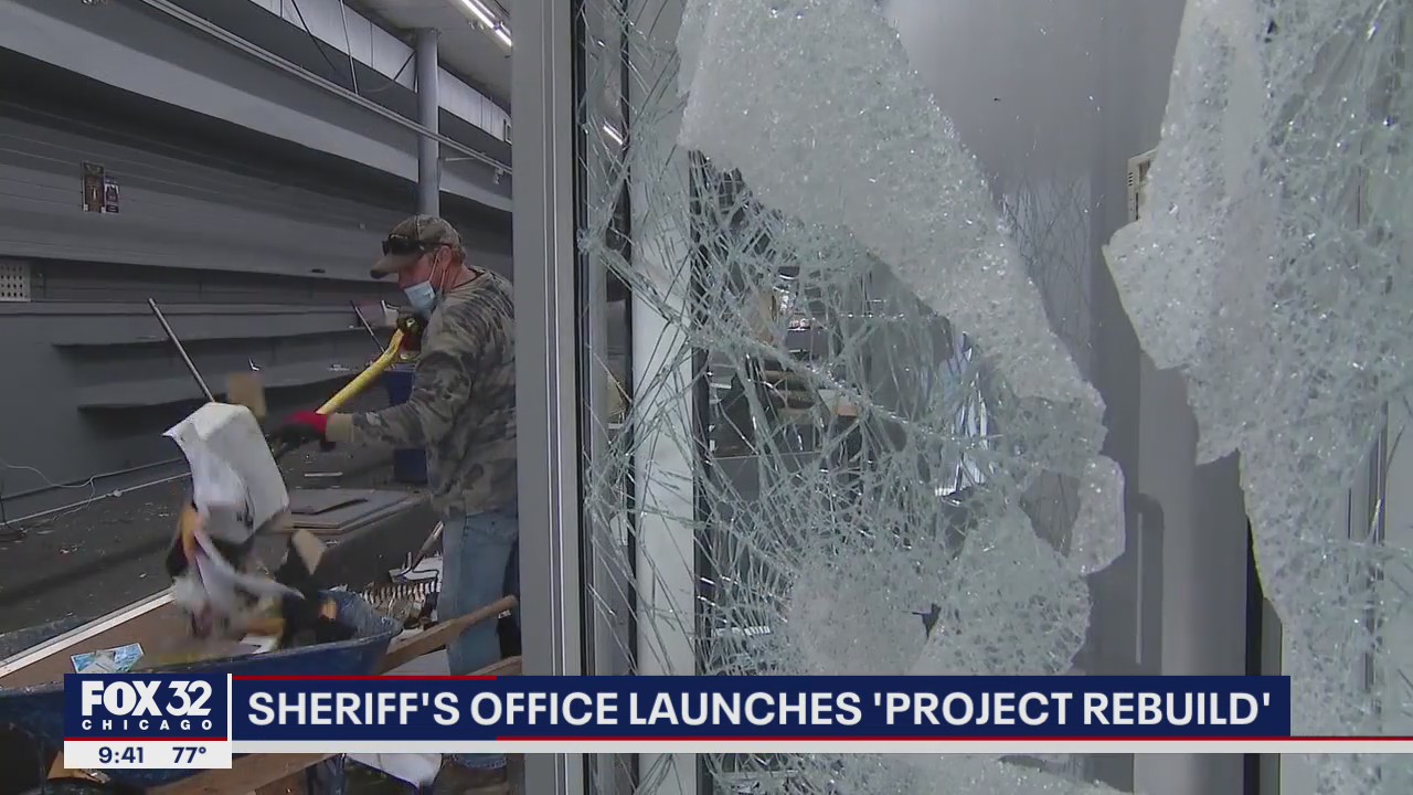 Cook County Sheriff’s Office helps clean up, repair jewelry store damaged during riots, looting