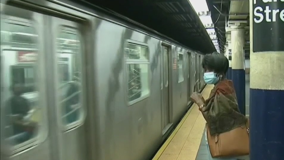 Starting Feb. 1, all public transportation will require travelers to wear masks, CDC order says