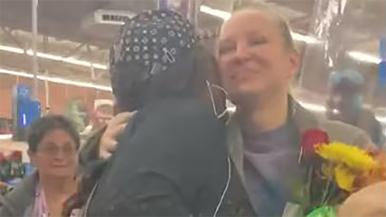 'Who's Next?': Sia shocks Walmart shoppers by paying for their groceries