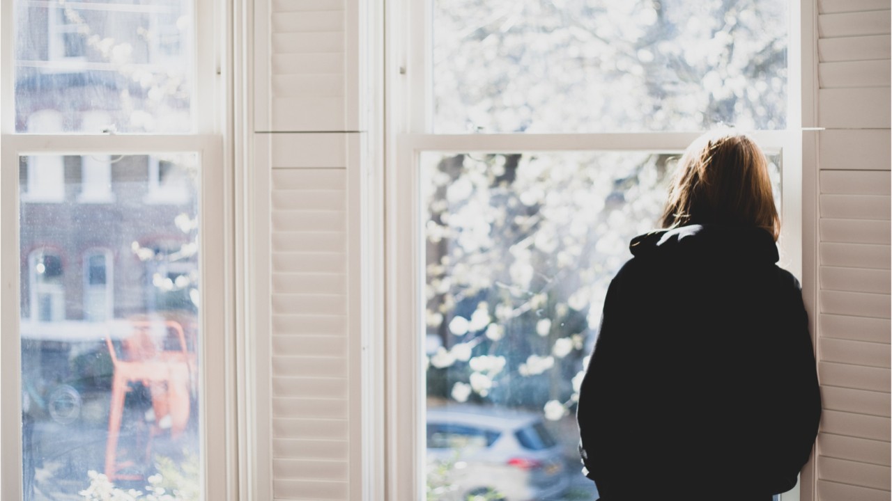 Study finds loneliness may strengthen part of brain tied to imagination