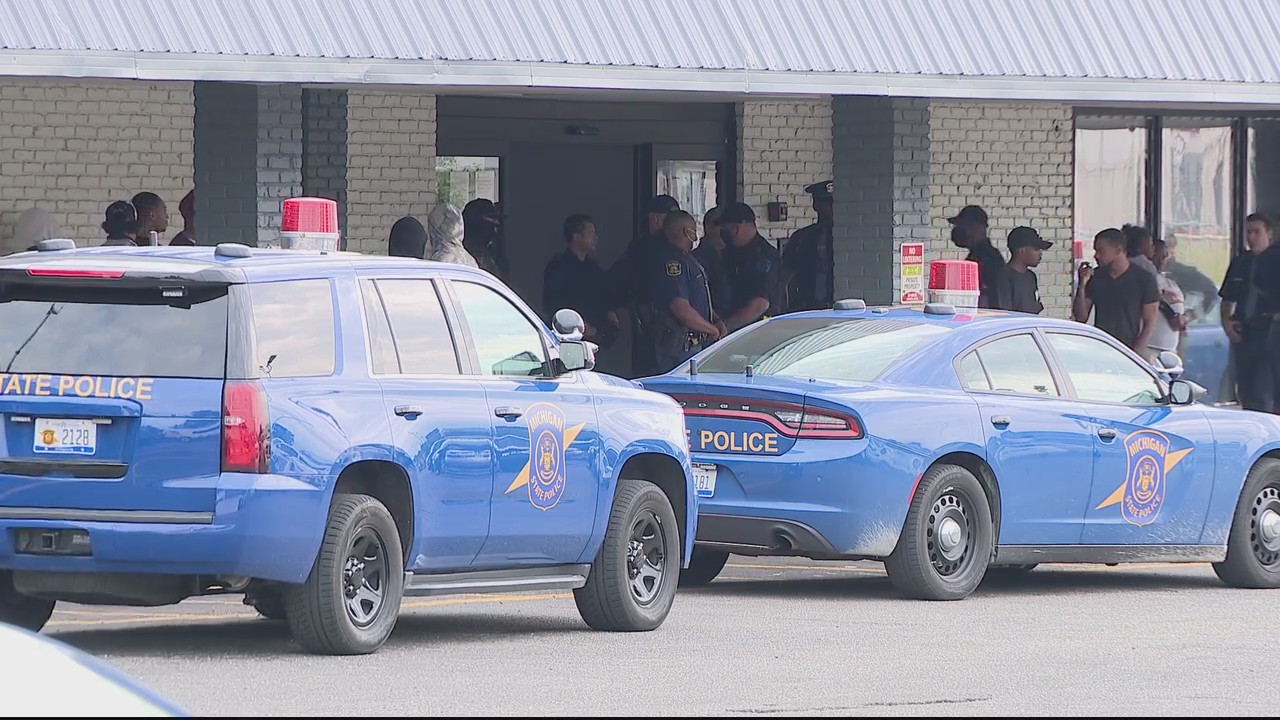 Man killed at Royal Oak Twp hotel, MSP search for shooter