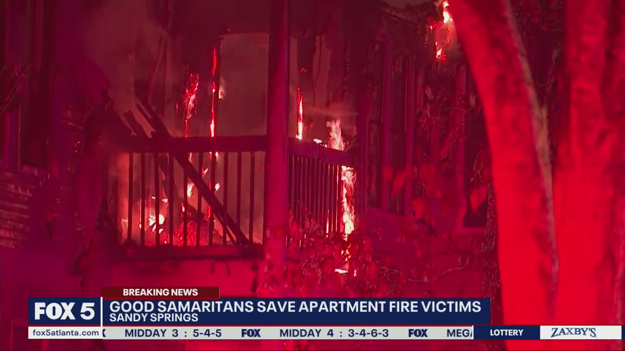 Good Samaritans save apartment fire victims