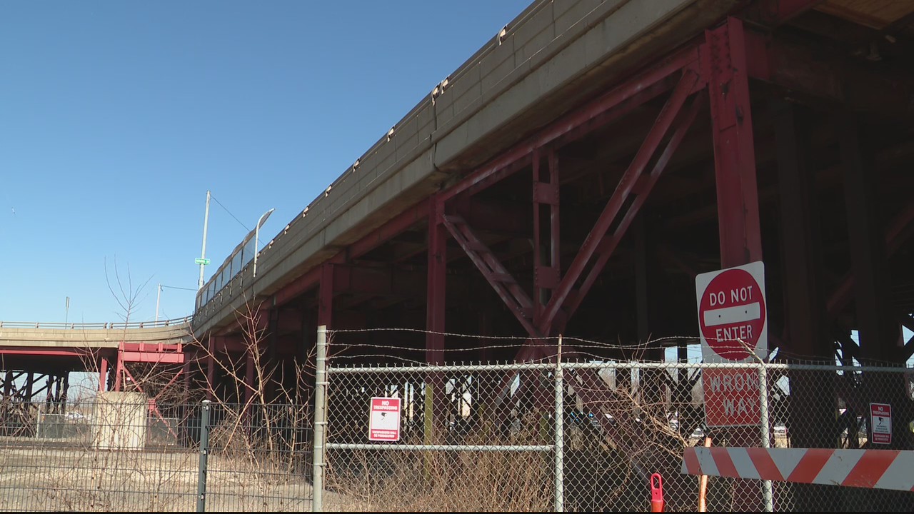 Whitmer visits crumbling Dearborn bridge, emphasizes importance of infrastructure improvements