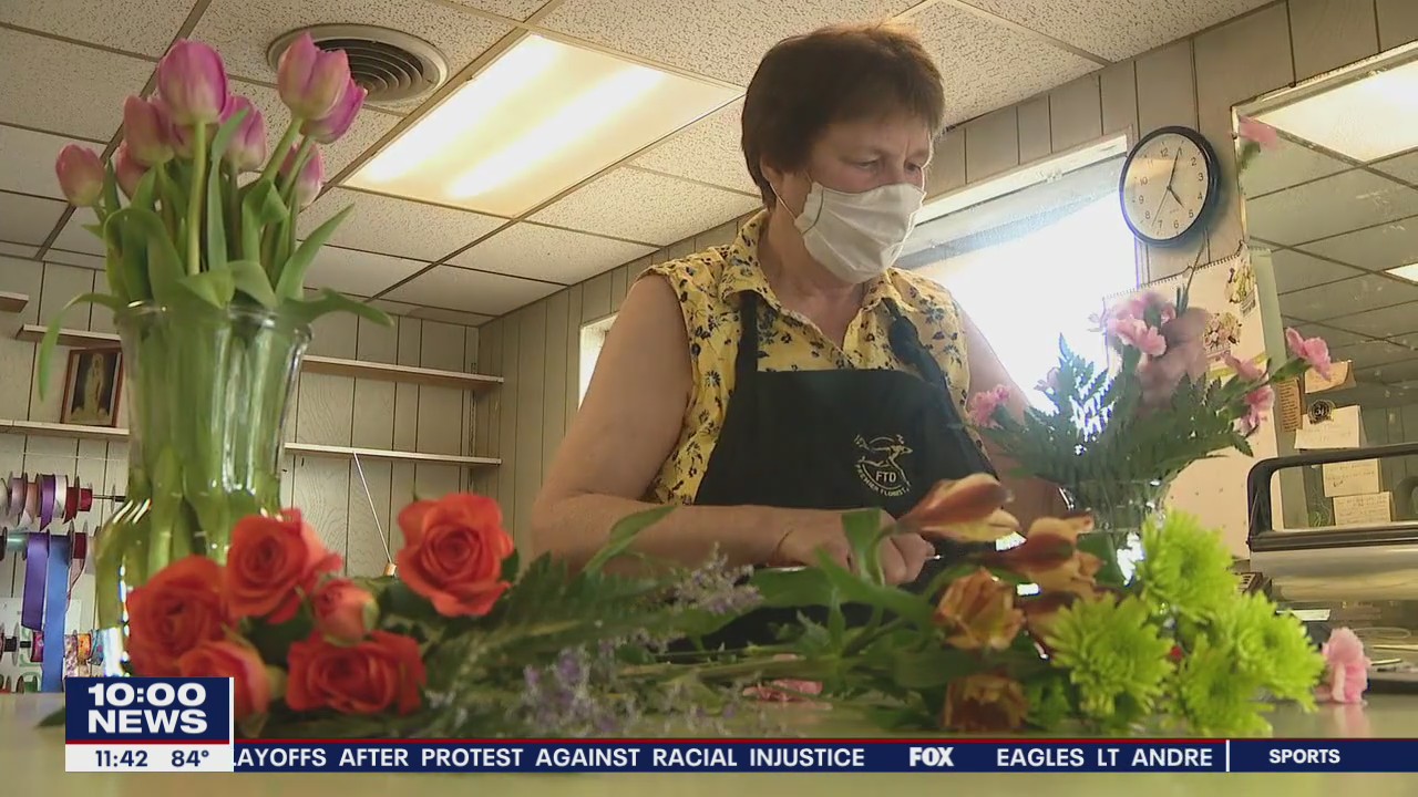 Delaware County flower shop closes its doors after 5 decades