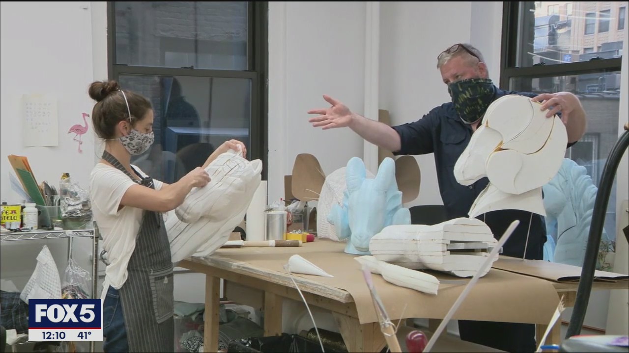 Costume shop looks to help Broadway-related businesses