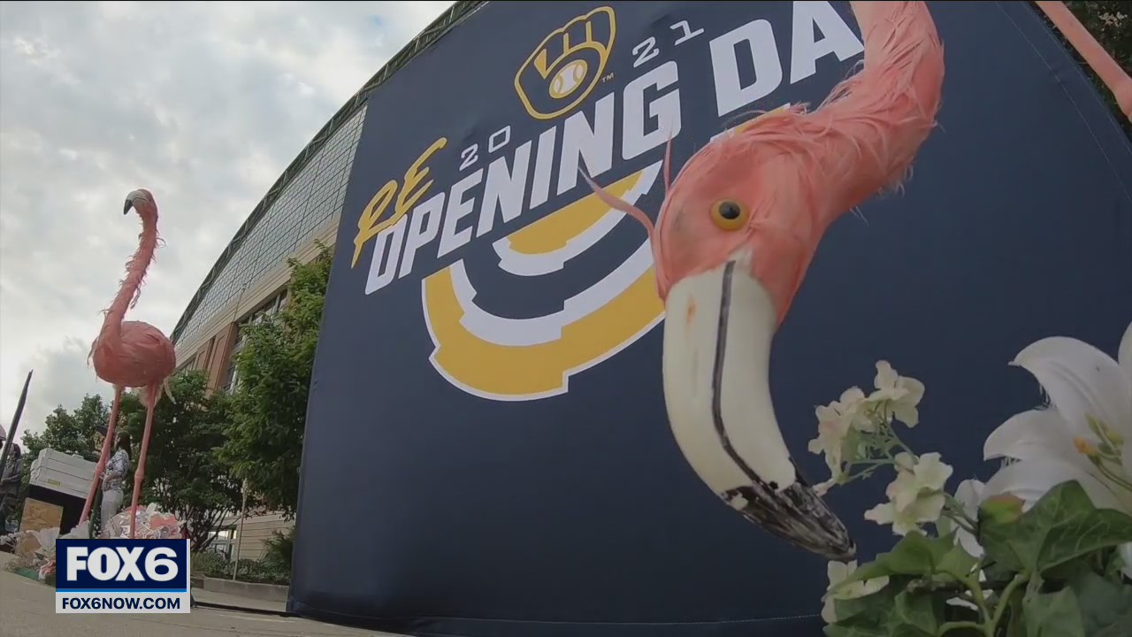 Fans line up for a tropical tailgate for single game tickets