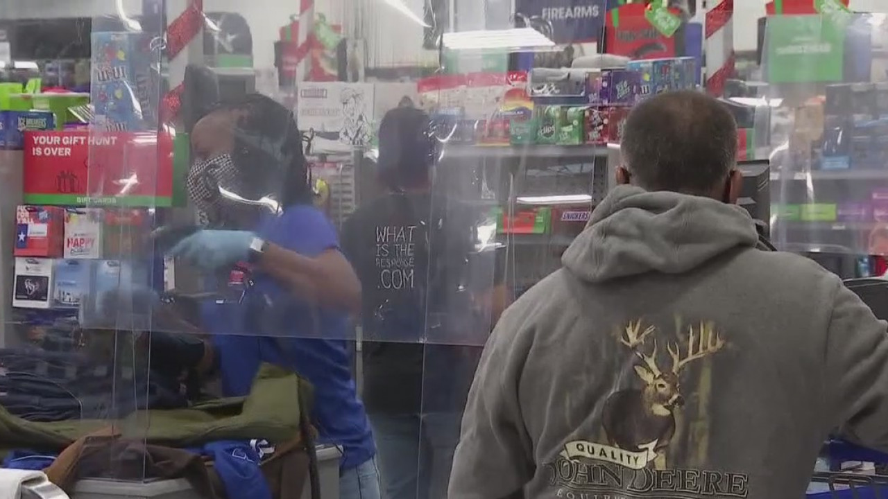 Shoppers experience a whole new Black Friday amid pandemic