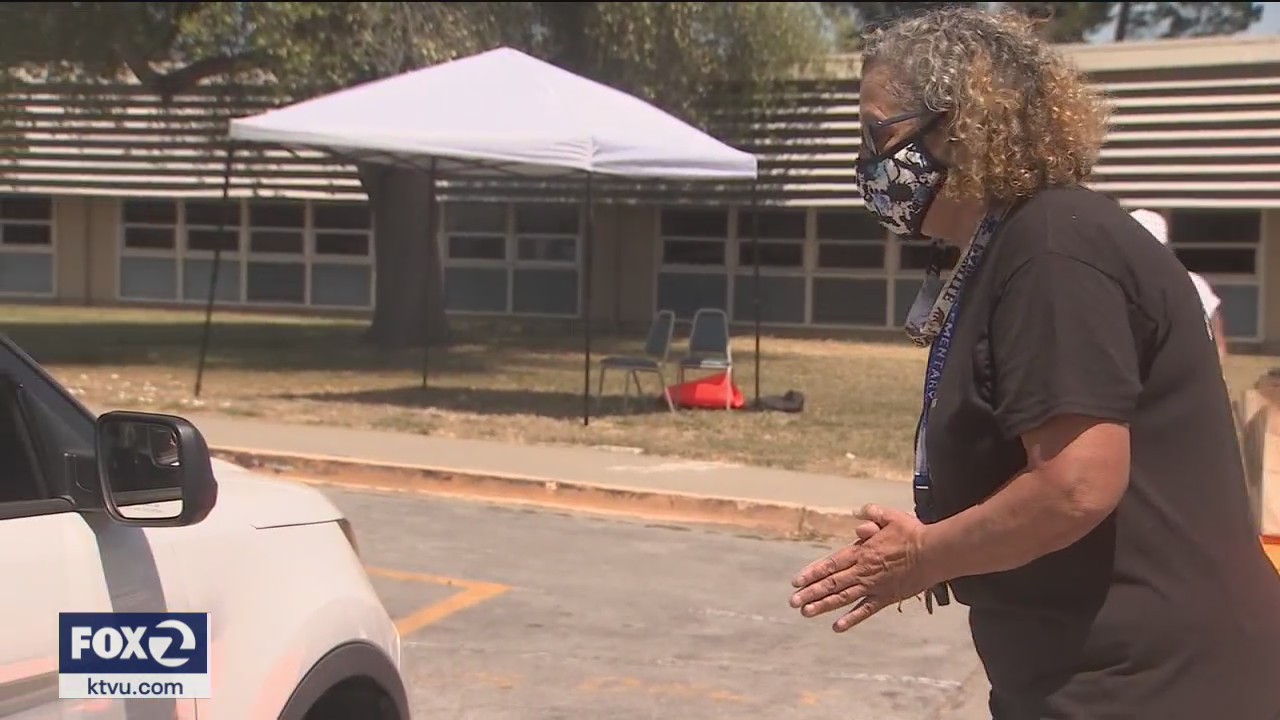 Hayward Unified hosts drive-thru orientation for students, families
