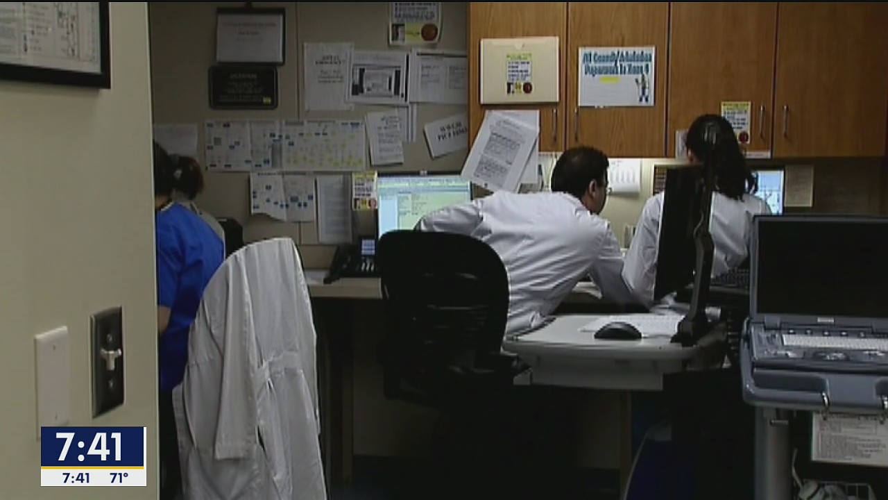 Many medical students now taking online classes