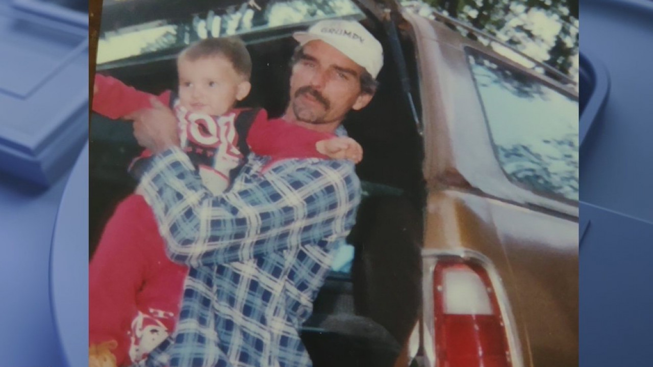 Man beaten to death with hammer