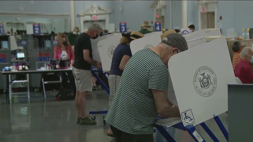 Mayoral candidates campaign with five days left to primary