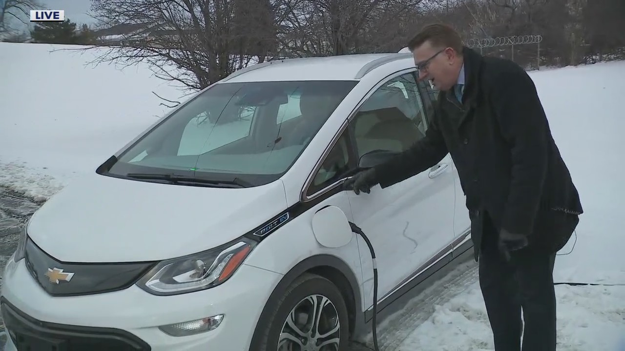 GM plans all new vehicles to be electric by 2035