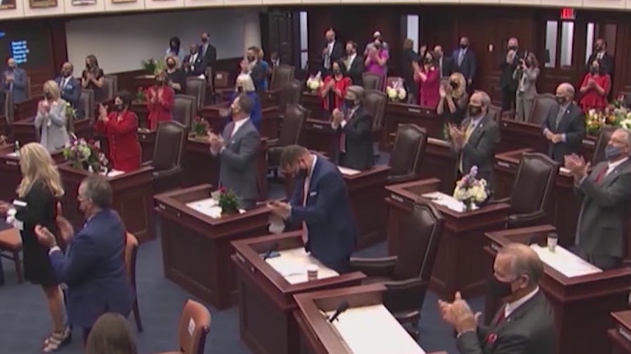 Florida lawmakers work to complete agenda as end of legislative session draws near