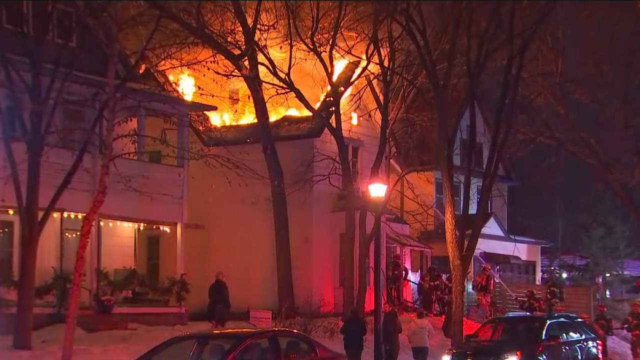 Crews assess damage after house fire in northeast Minneapolis