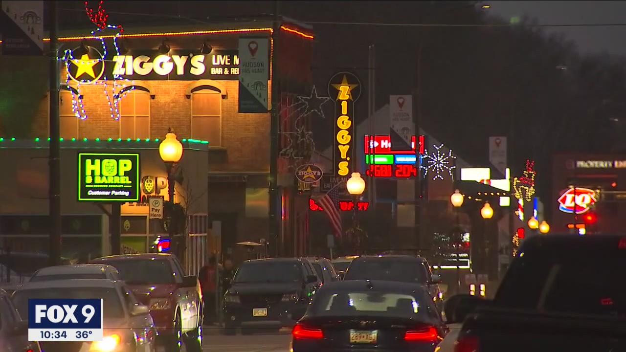 Hudson passes curfew for restaurants and bars