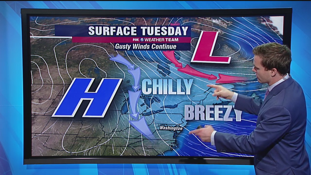 FOX 5 Weather forecast for Tuesday, November 17