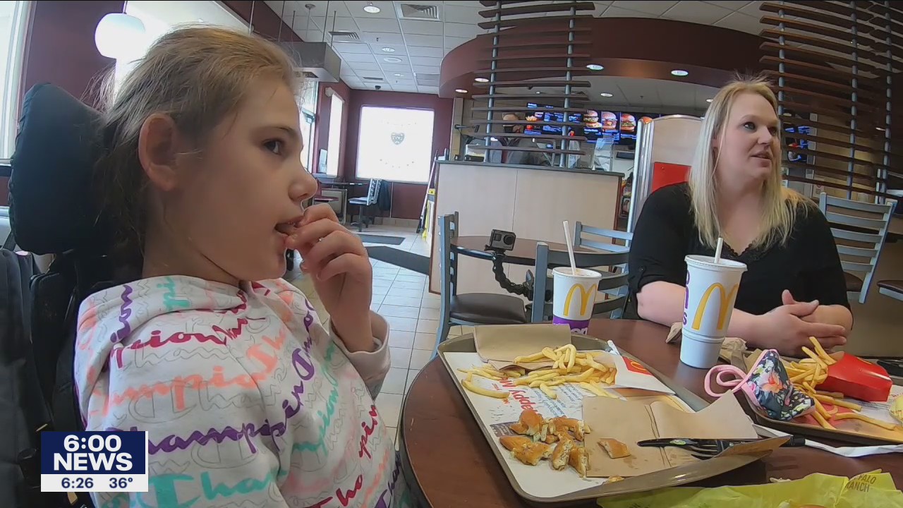 Non-verbal Minnesota girl uses technology to order food for first time
