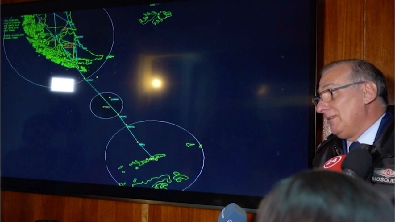 Chile plane missing with 38 on way to Antarctica