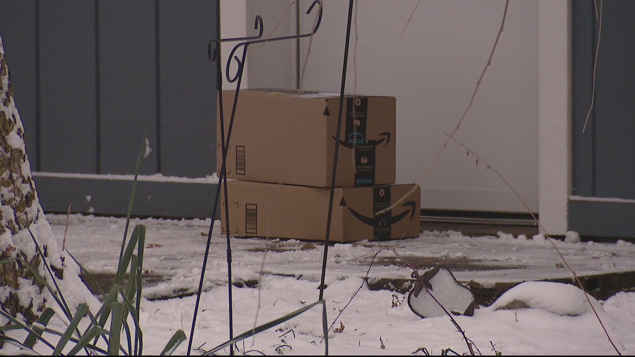 White Lake Twp residents can delivery packages to police station this holiday season