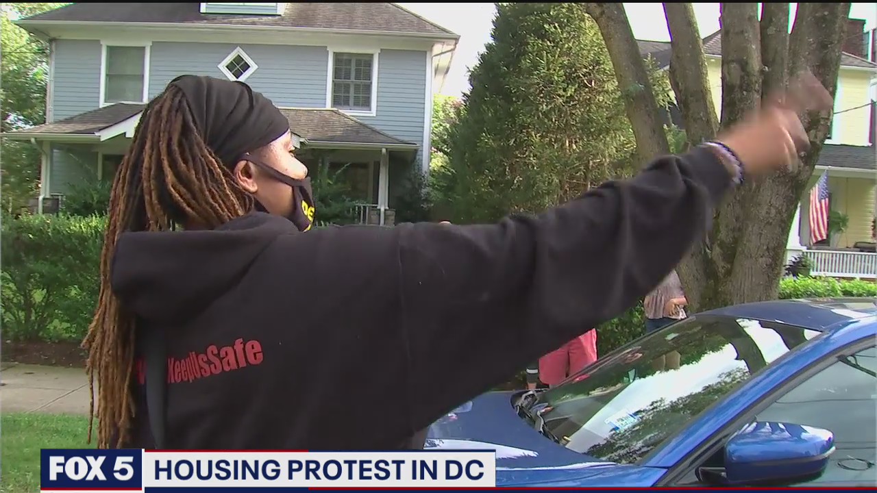 Activists protest housing conditions