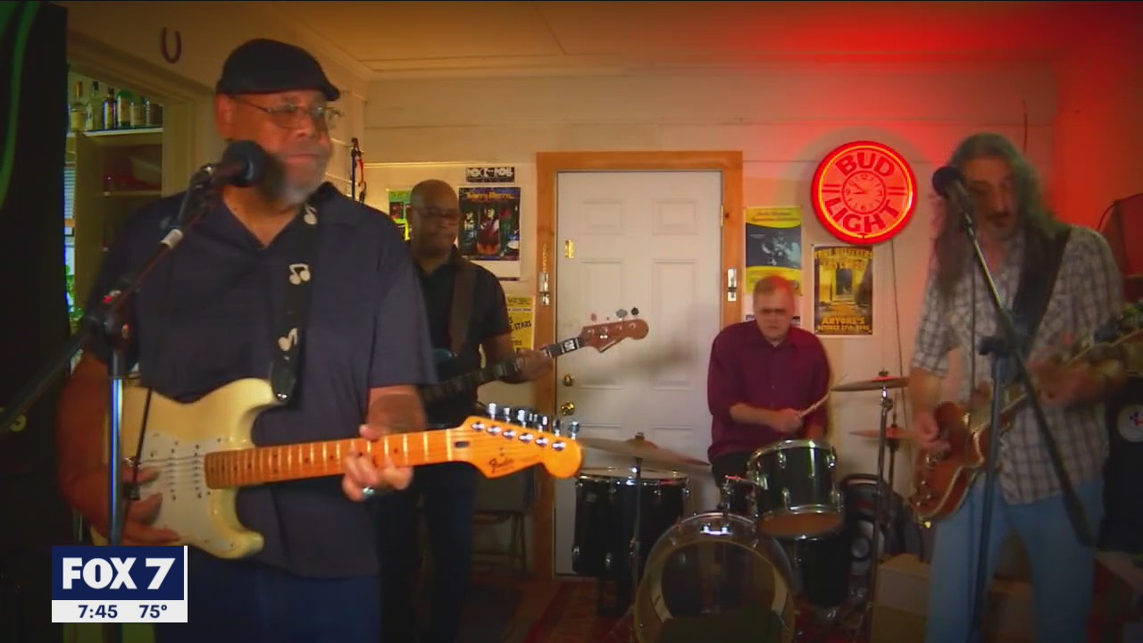 'Tuning In' with The Larry Harris Band