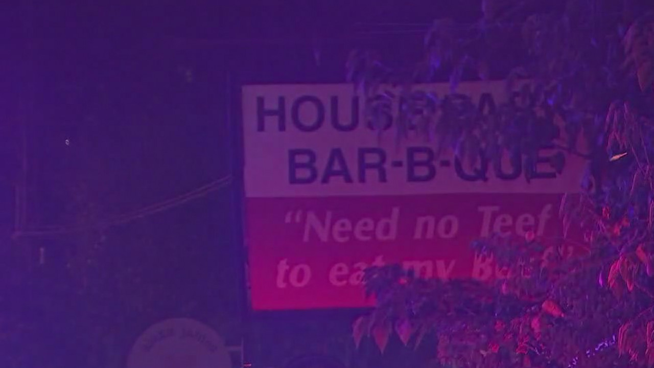 Fire at House Park Bar-B-Que