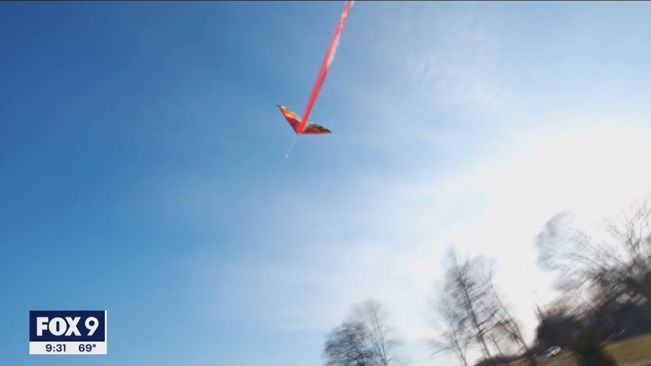 Minnesotans take advantage of windy 70-degree day in March