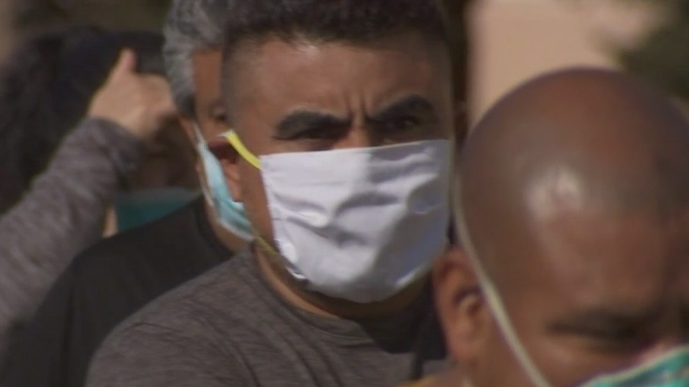 Community vaccination site at open at Cal State LA