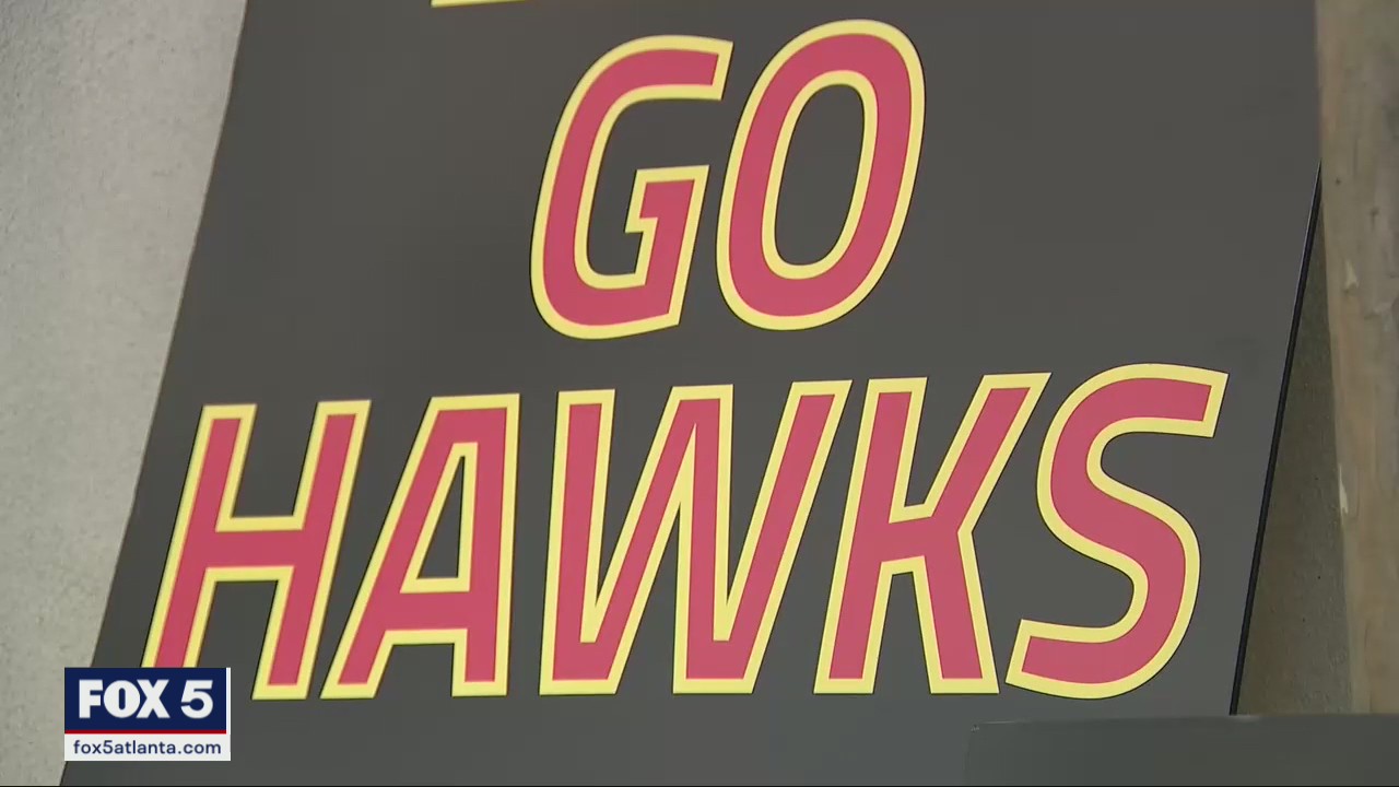 Fans elated after Hawks' win in Game 4