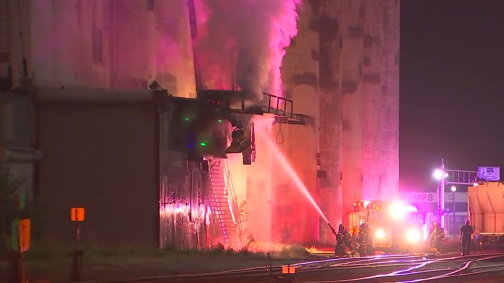 Crews respond to several fires in Minneapolis overnight