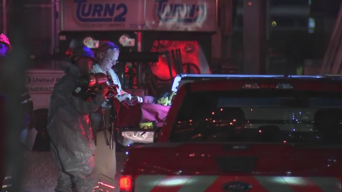 2 dead, 30 injured in LyondellBasell chemical leak