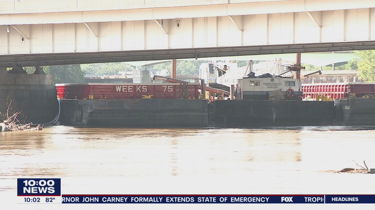 I-676 to remain closed until Thursday after barge wedges underneath bridge