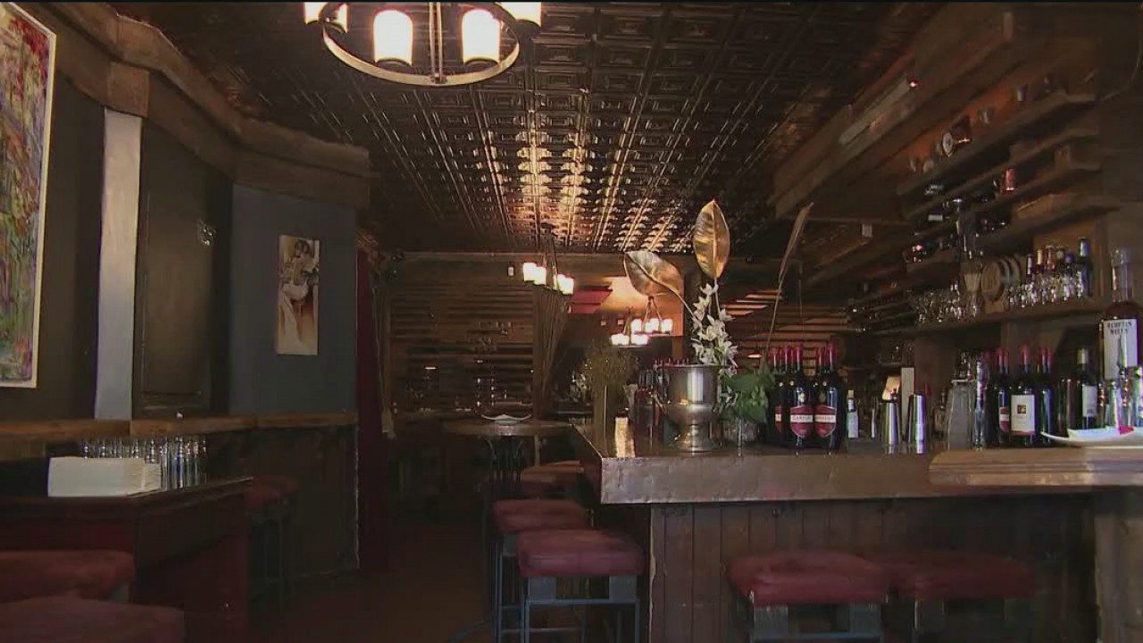 Pandemic takes a major toll on NYC restaurants