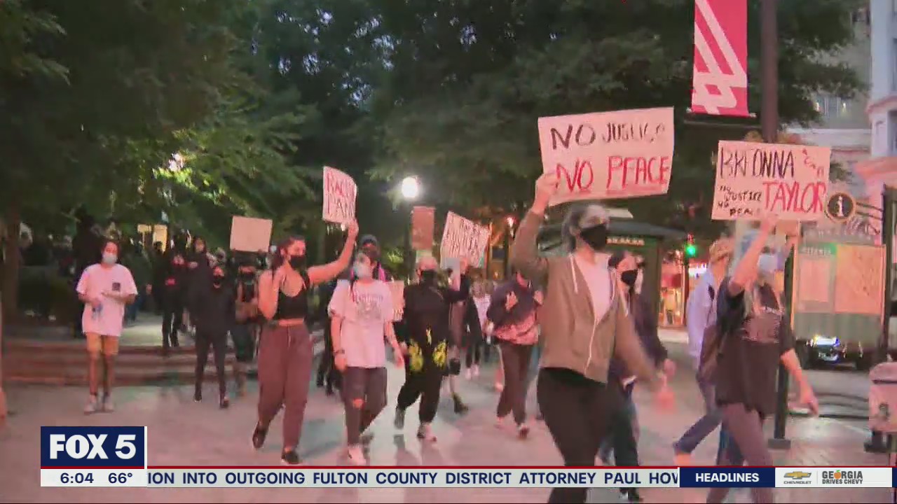 Protests in Atlanta over decision in Breonna Taylor case
