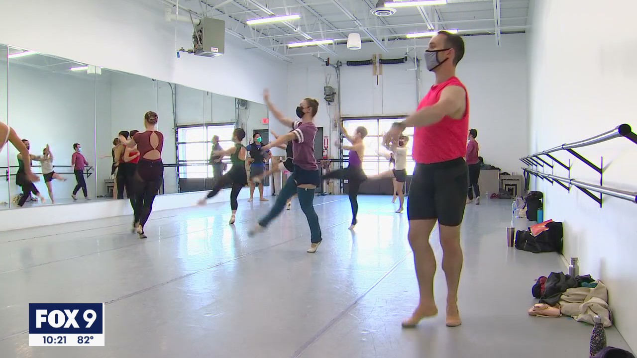 Minnesota ballet dancer showcases original Hmong story on stage