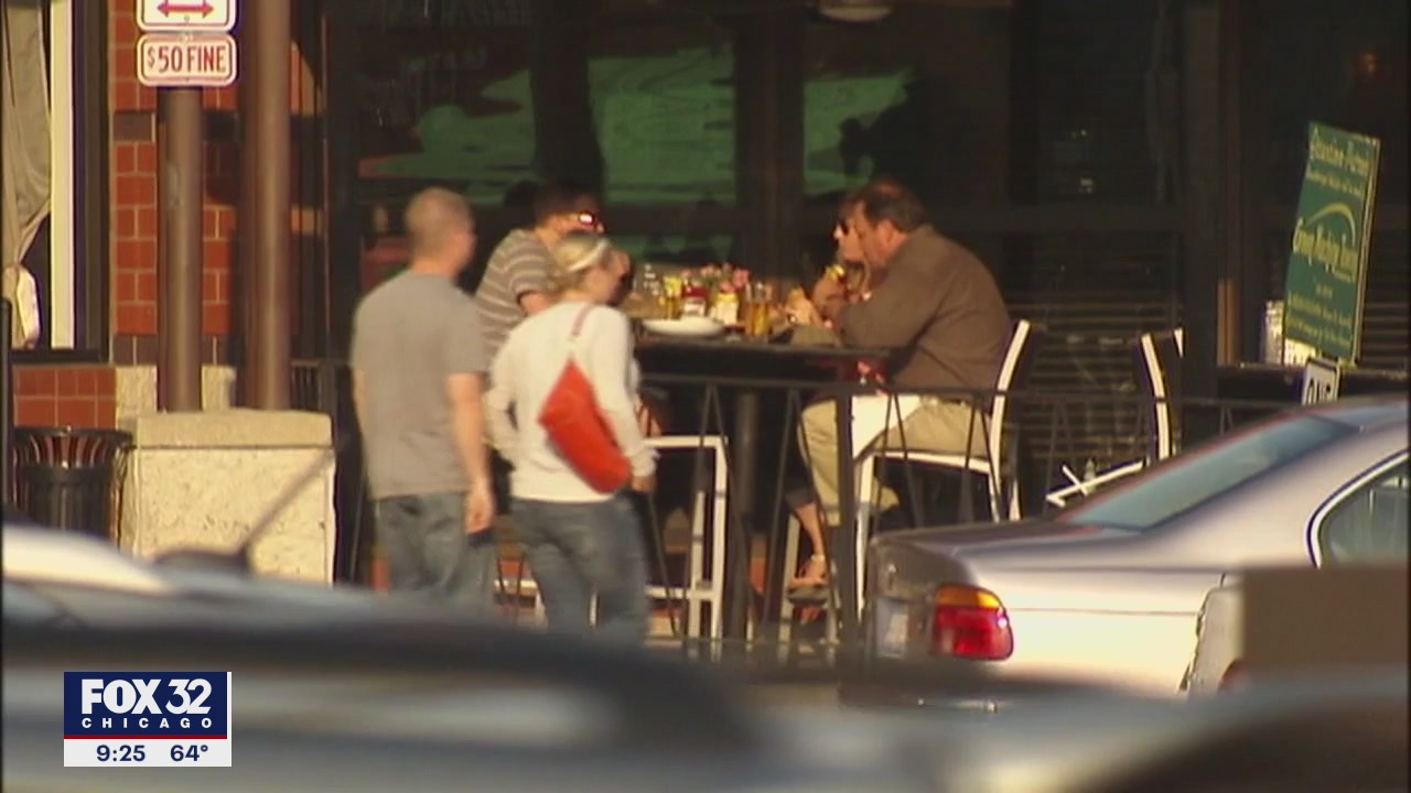 More Chicago restaurants in danger of permanently closing due to pandemic
