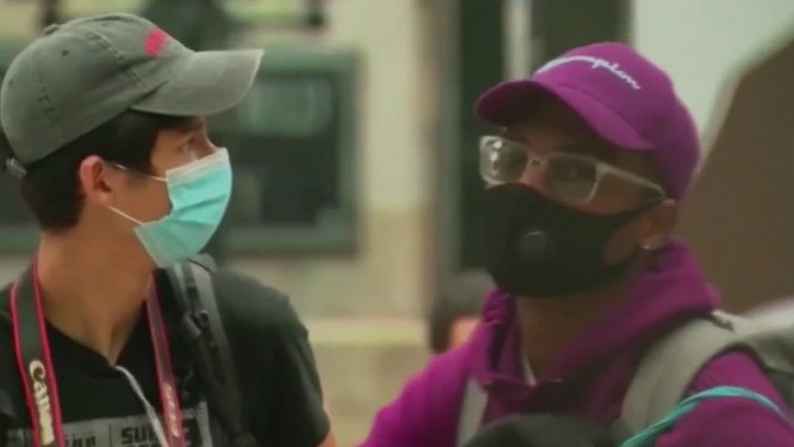 Confusion over mask-wearing