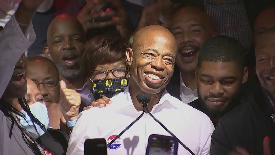 Adams leads Democratic Mayoral primary