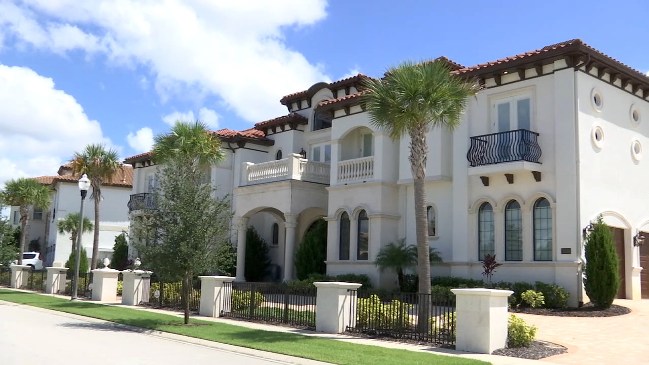 One Tank Trip: Reunion vacation homes