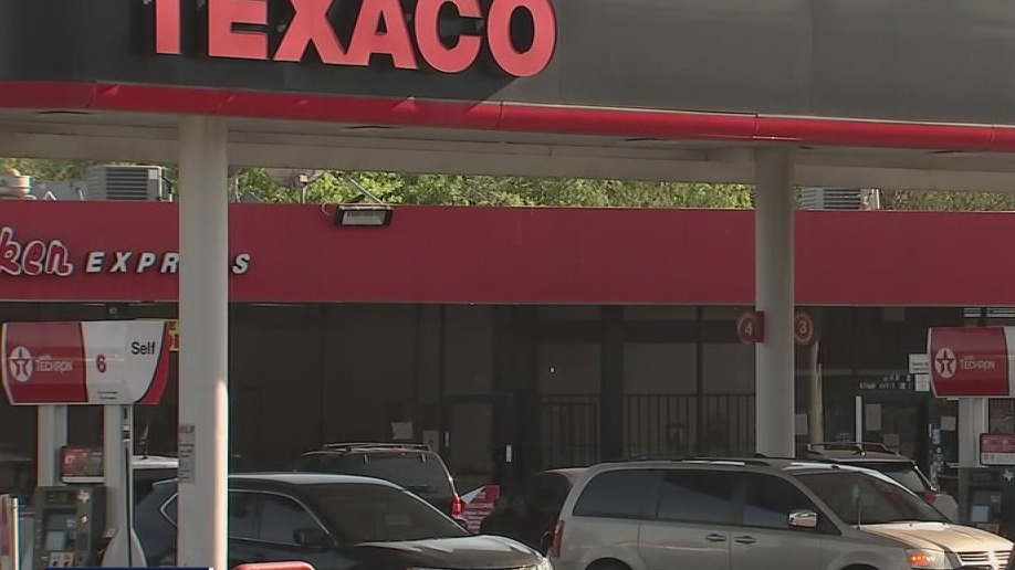Residents worried about getting shot at Houston convenience store