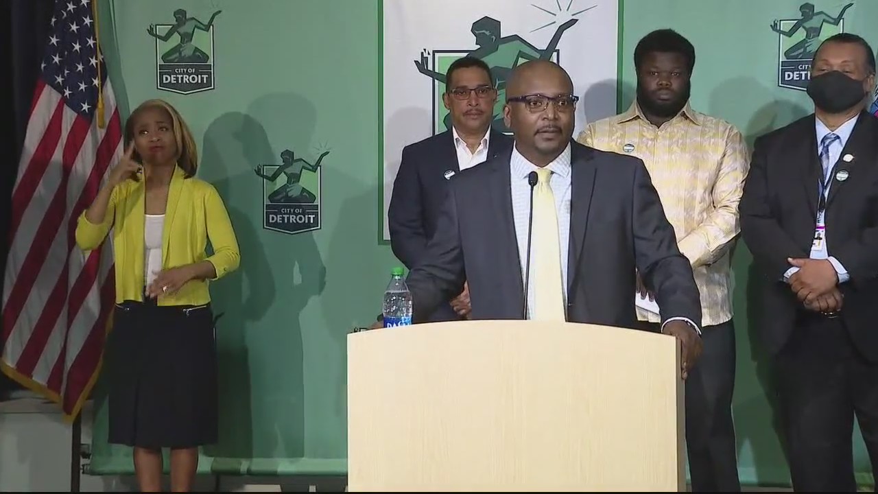 Community leaders and James Craig give support behind interim DPD Chief James White