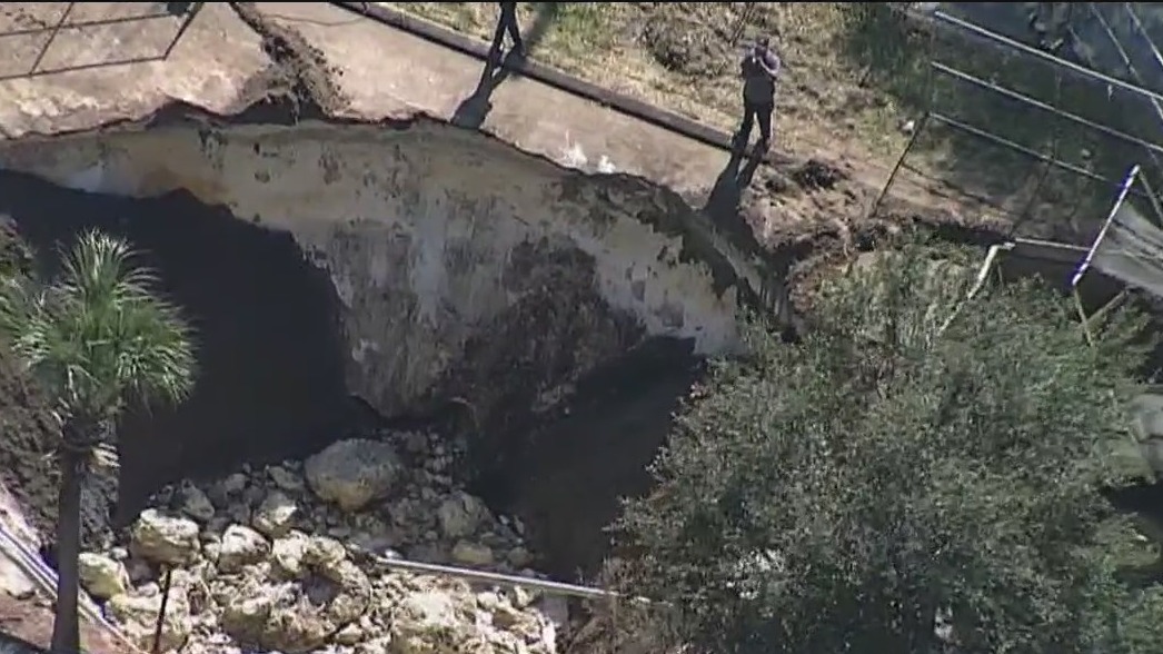 Pasco County sinkhole reopens, continues to grow